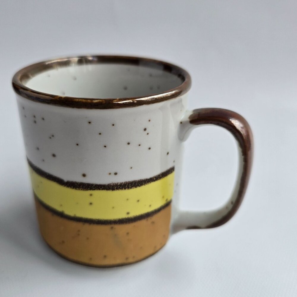 Vintage Hearthside Buffet Ware No. 555 Japan Speckled Ceramic Mug With Yellow & - Picture 15 of 16